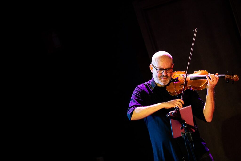 Simone Di Giulio violinista e fondatore del Quartetto Artemisia